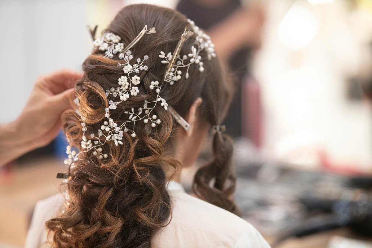 Why Your Ceremonial Hair Veil Deserves More Than a Last-Minute Amazon Panic-Buy